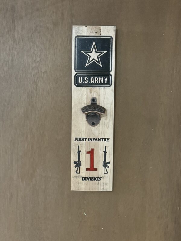 Bottle Opener Army with rifles